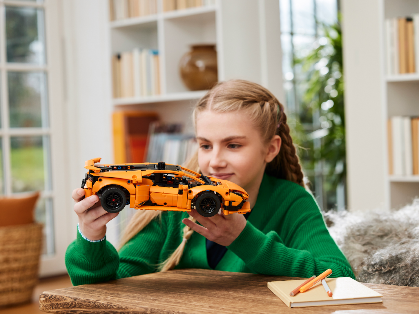 Technic 42196 Lamborghini Huracán Tecnica Orange