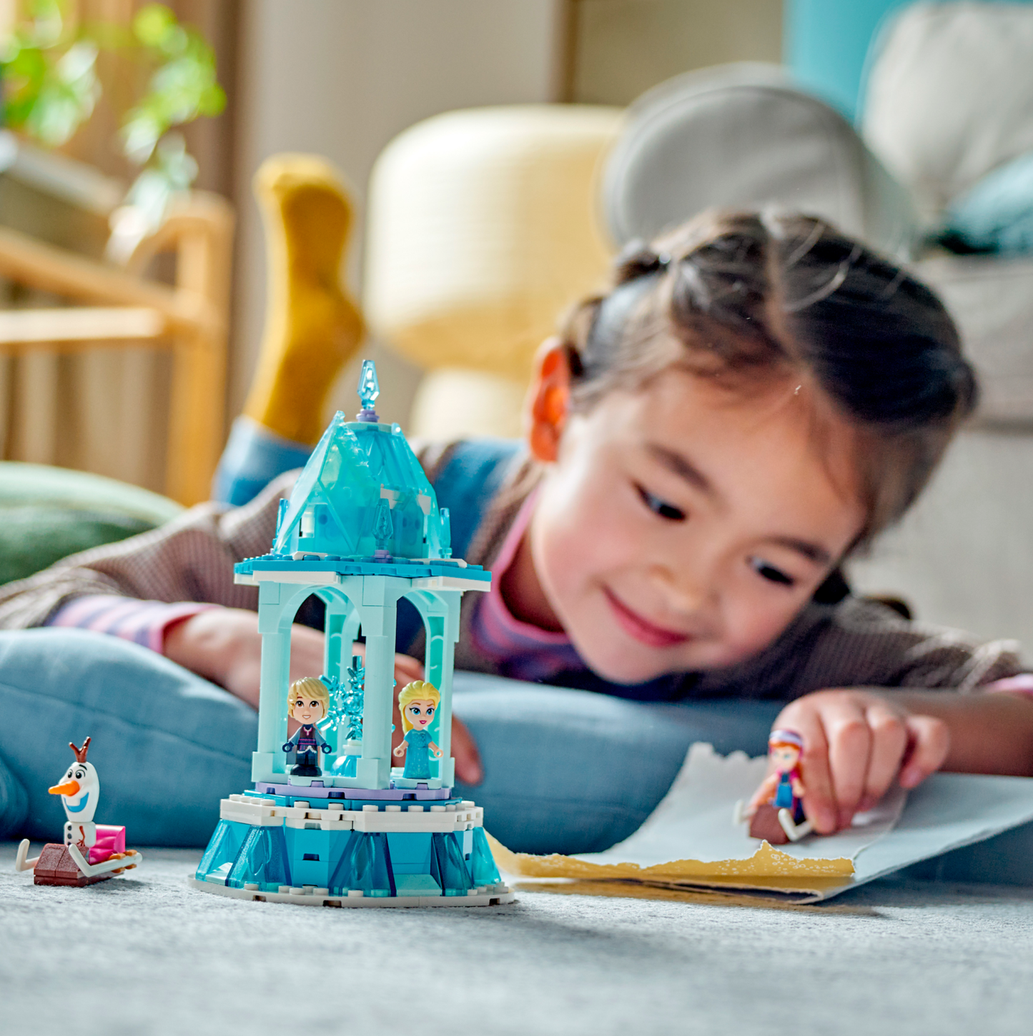 Disney 43218 Annas und Elsas magisches Karussell