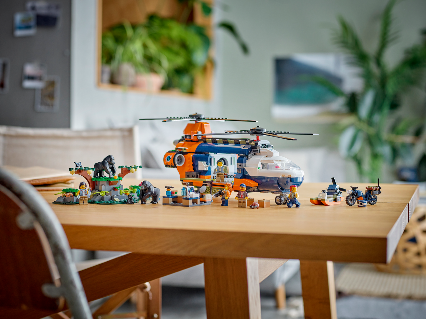 City 60437 Dschungelforscher-Hubschrauber