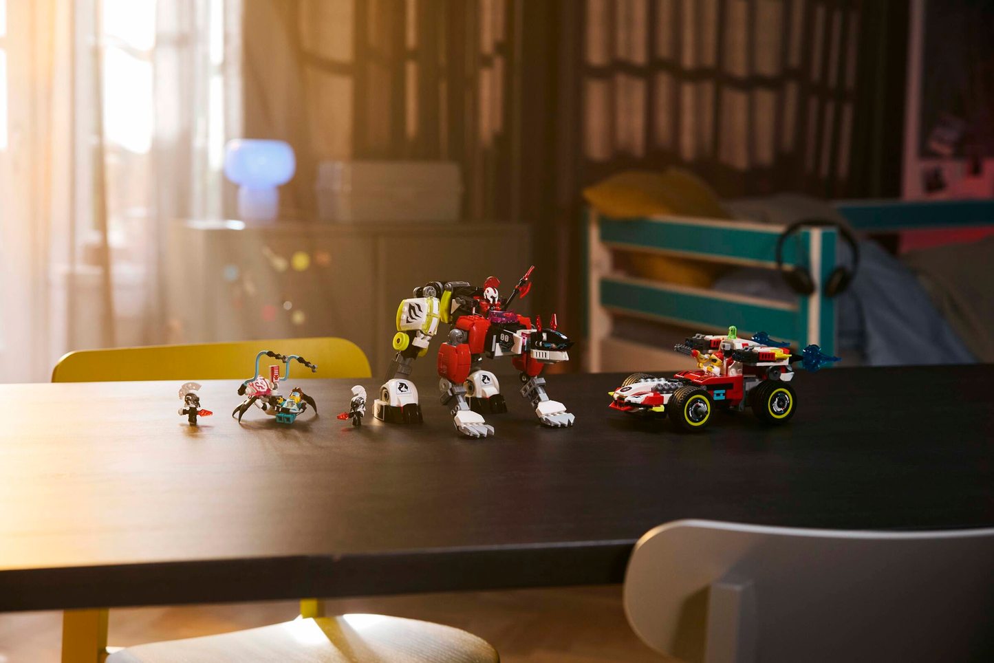 DREAMZzz 71497 Coopers Tiger-Mech und Zero's Hot Rod Auto