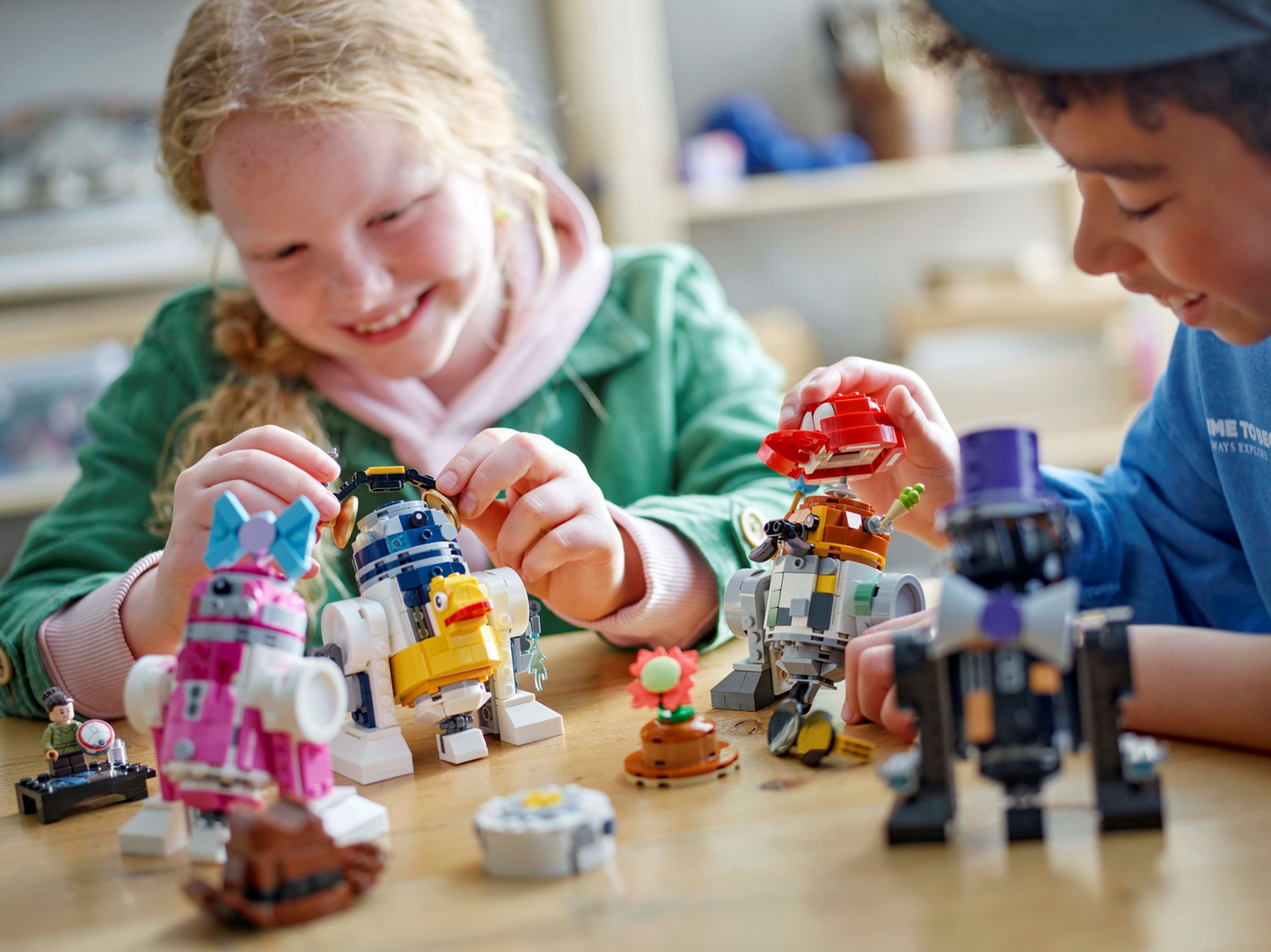 Star Wars 75392 Kreativer Droidenbauer