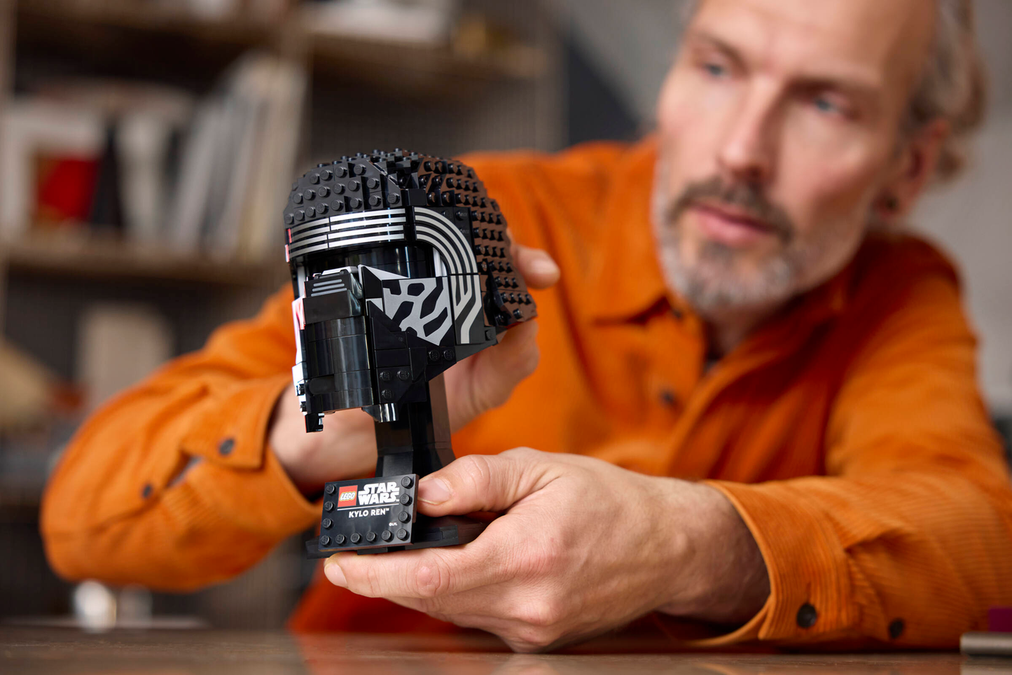 Star Wars 75415 Kylo Ren Helm