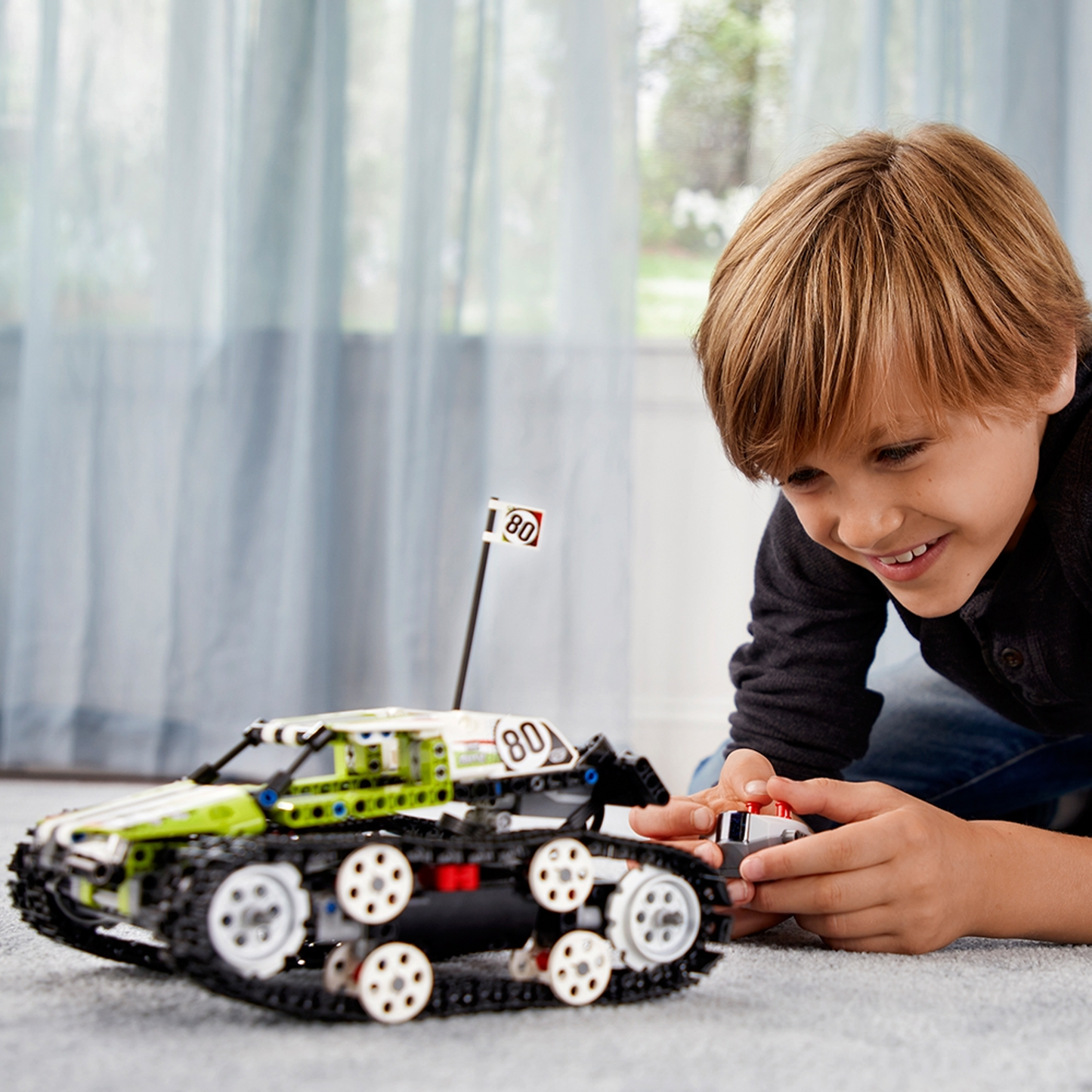 Technic 42065 RC Tracked Racer