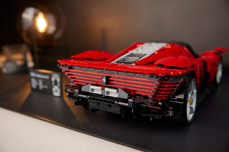 Technic 42143 Ferrari Daytona SP3