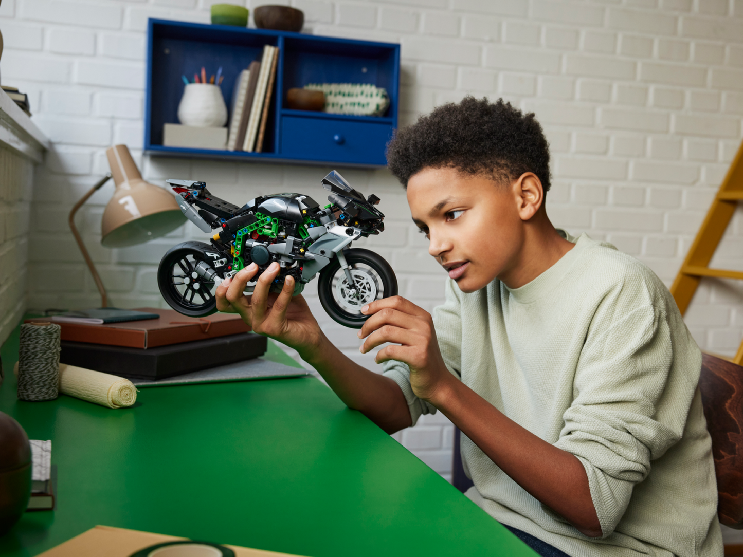 Technic 42170 Kawasaki Ninja H2R Motorrad