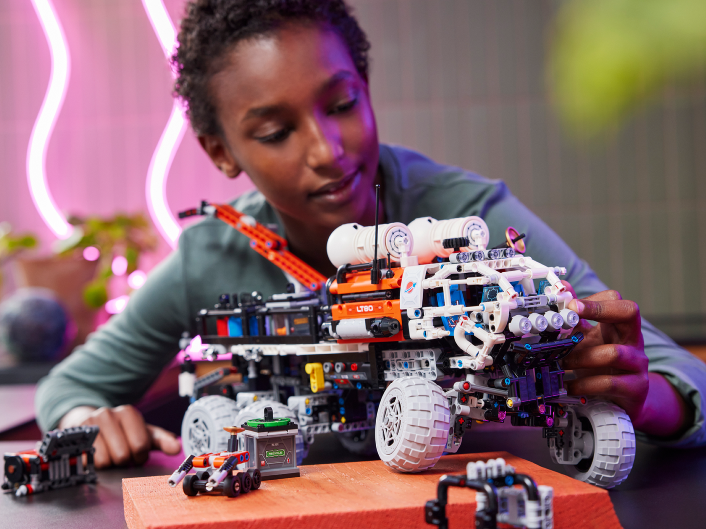 Technic 42180 Mars Exploration Rover