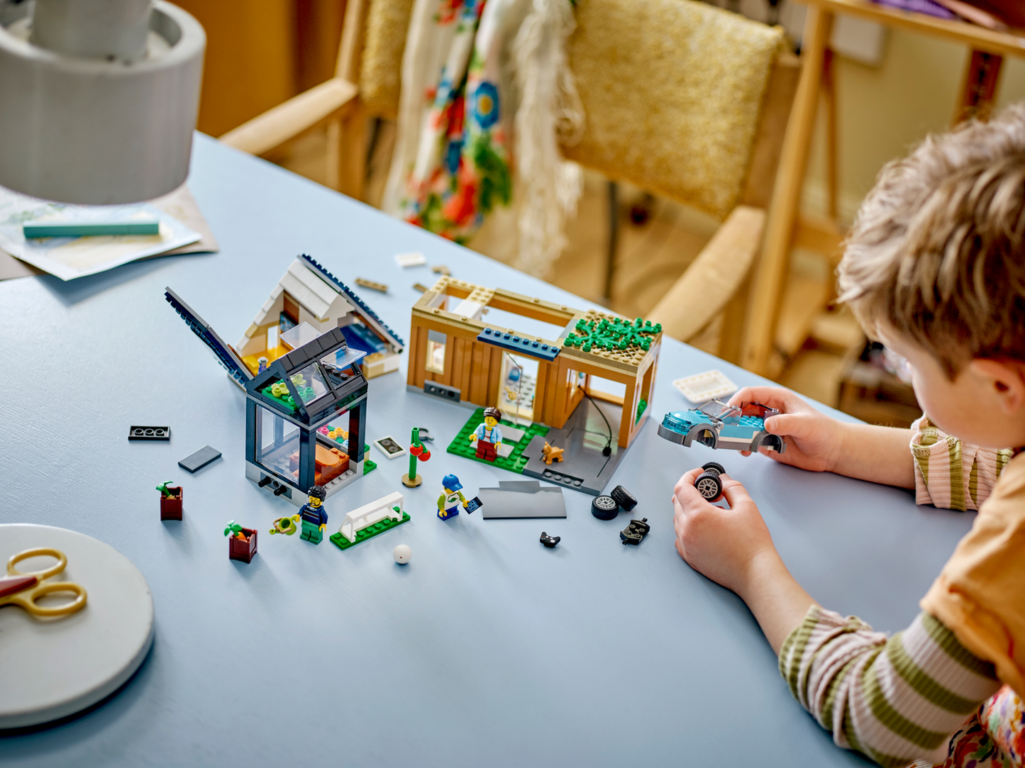 City 60398 Familienhaus mit Elektroauto