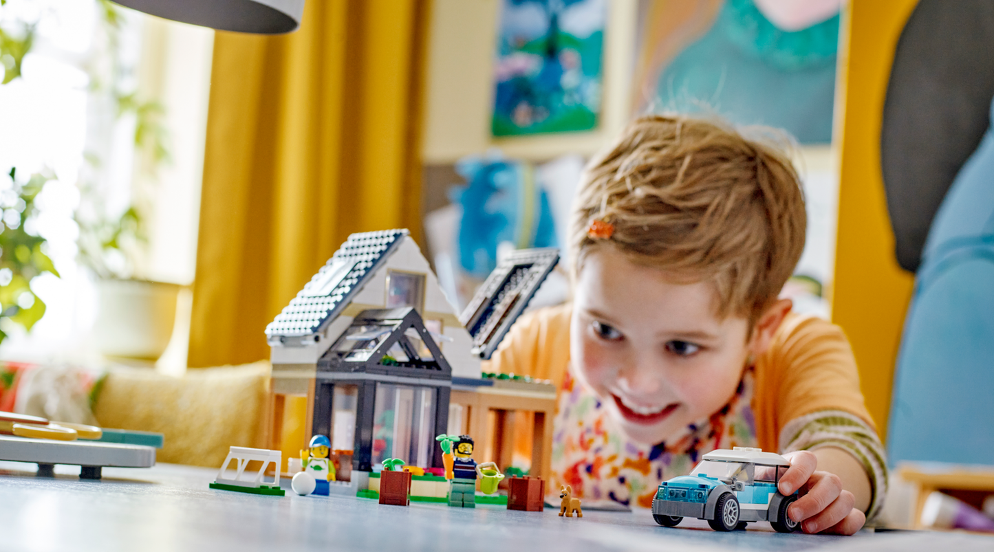 City 60398 Familienhaus mit Elektroauto