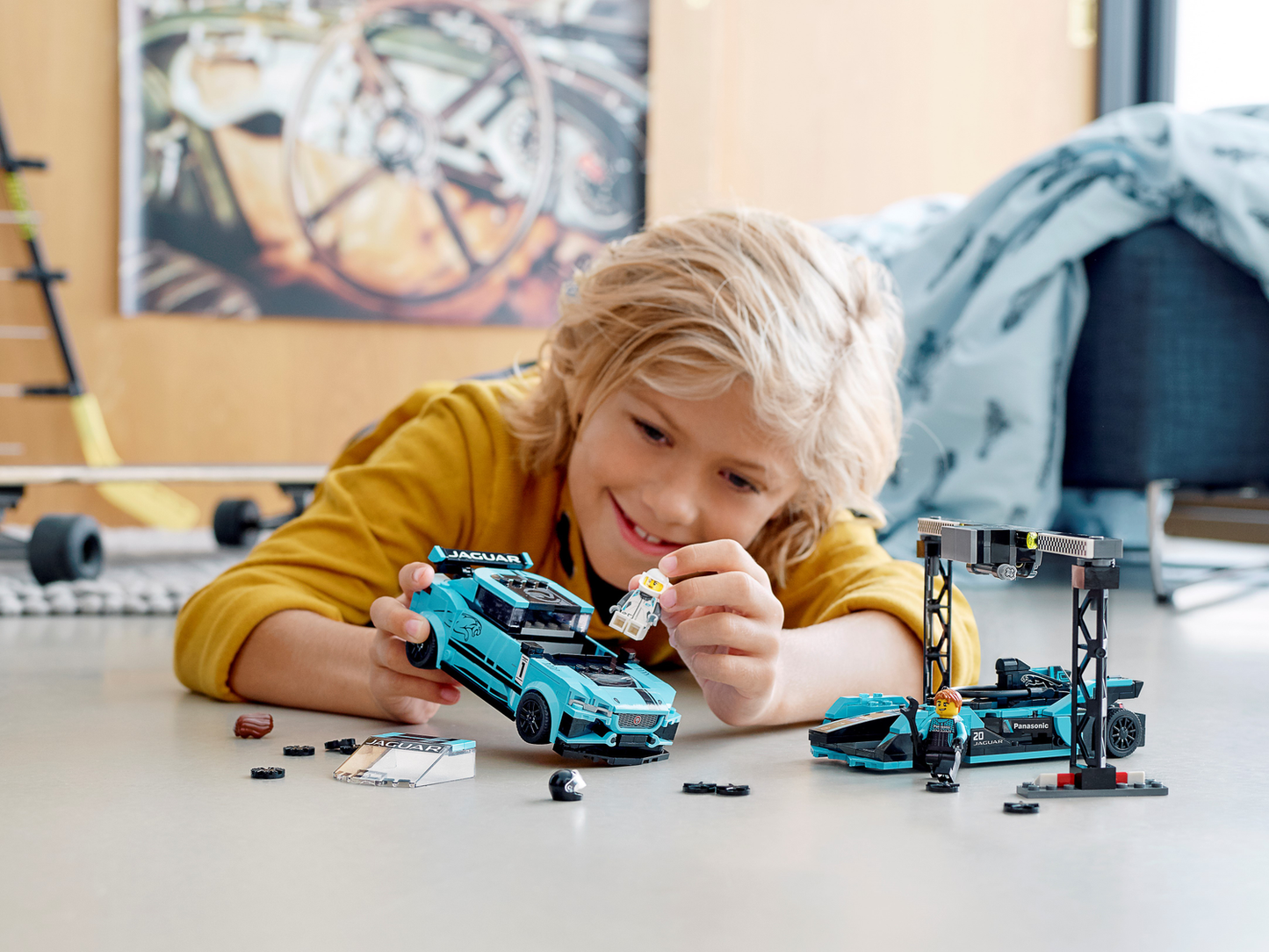 Speed Champions 76898 Formula E Panasonic Jaguar Racing GEN2 car & Jaguar I-PACE eTROPHY