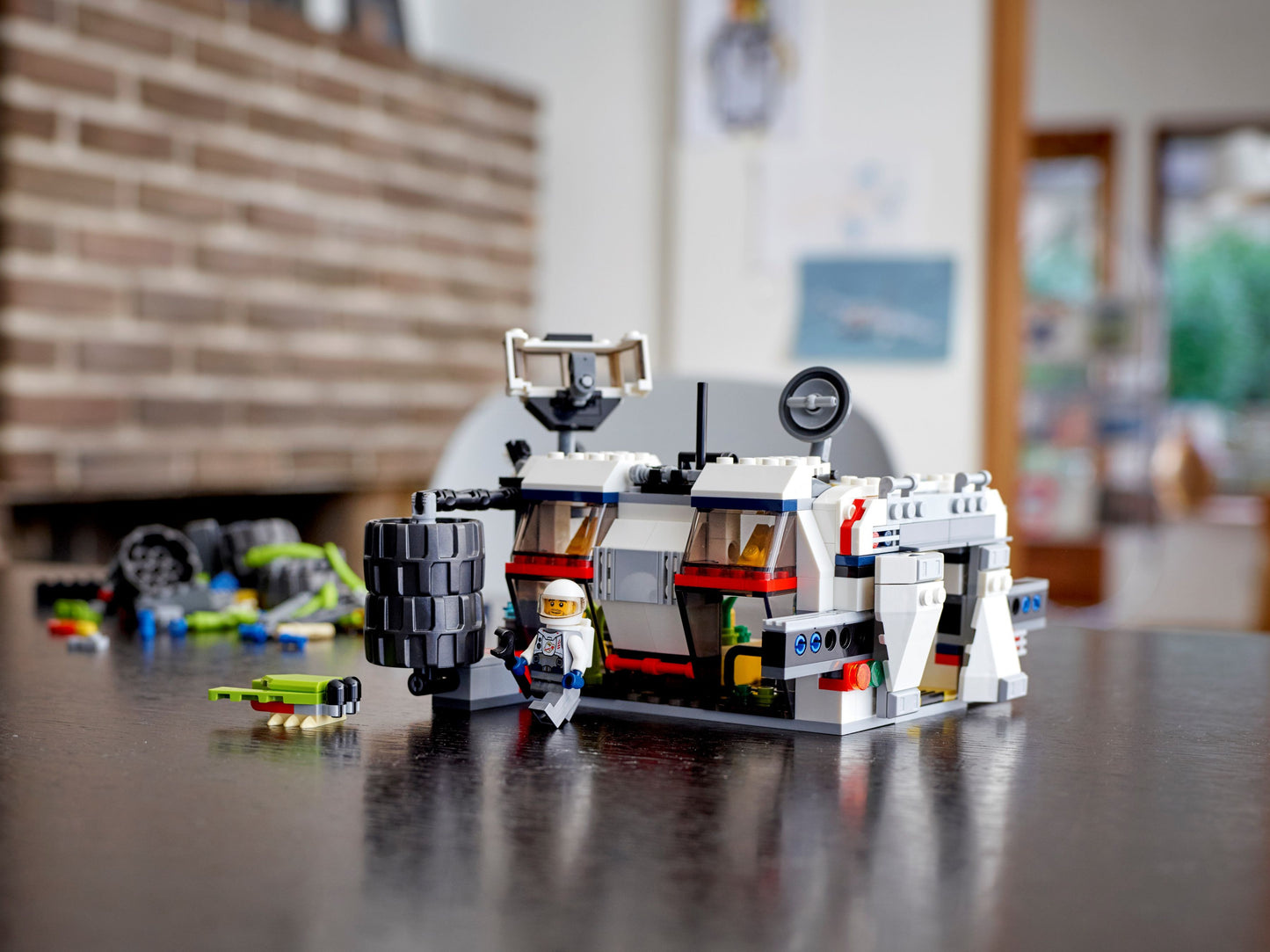 Creator 31107 Rover