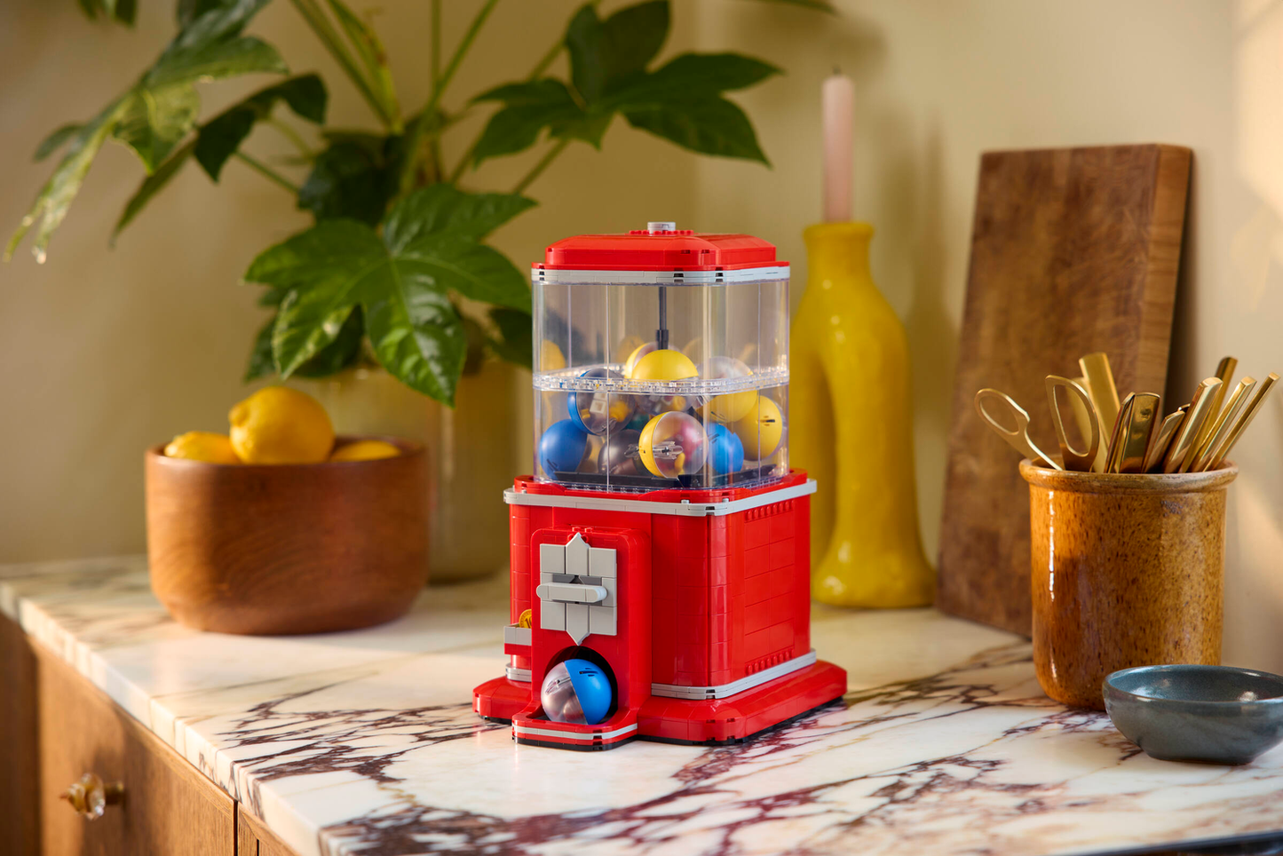 Ideas 21358 Spielzeugautomat mit Minifiguren