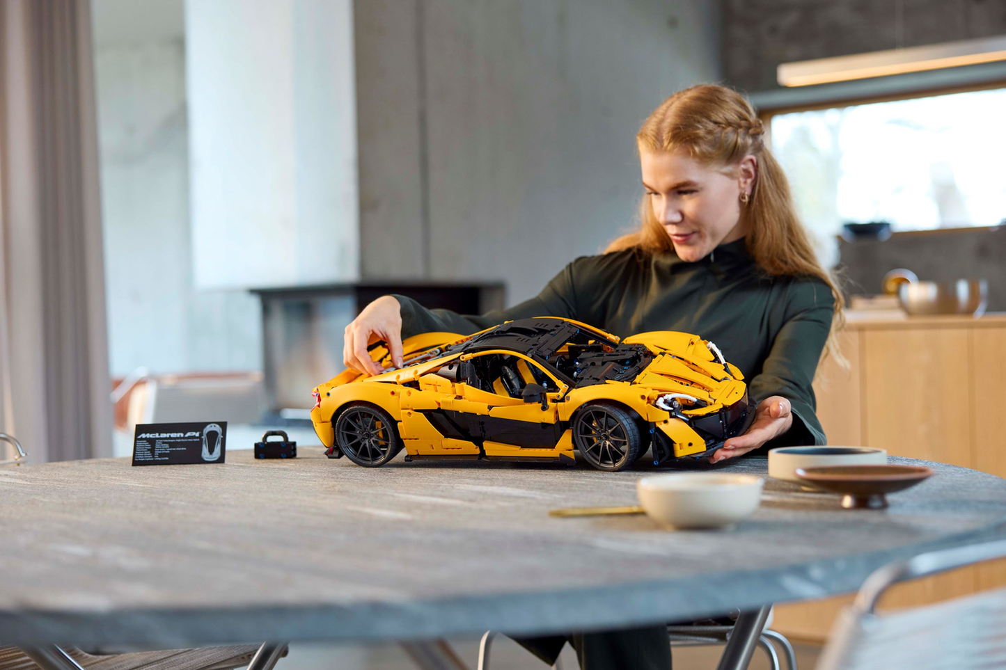 Technic 42172 McLaren P1