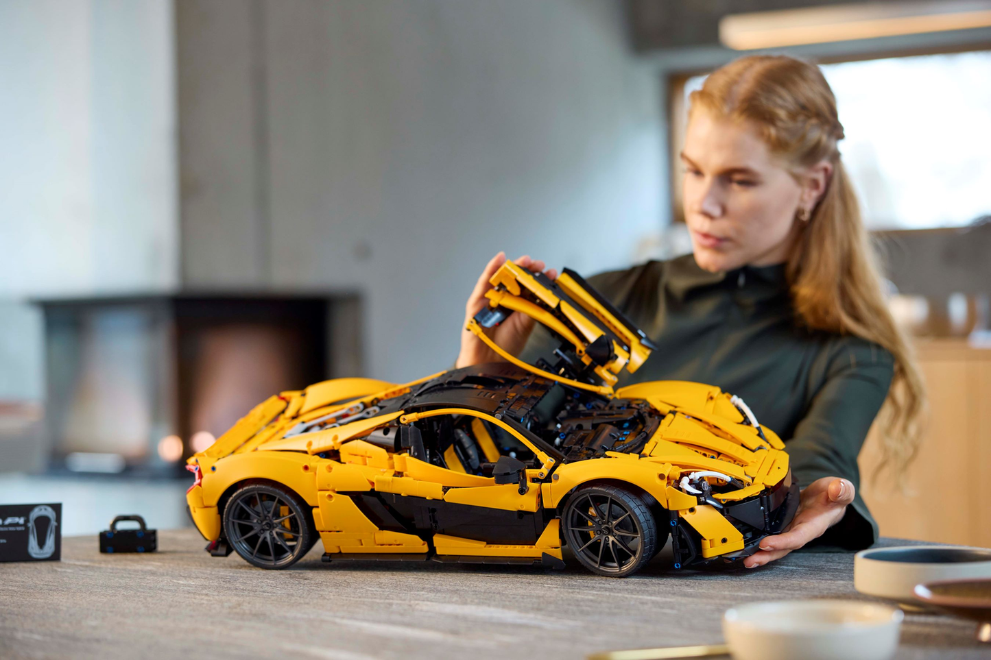 Technic 42172 McLaren P1