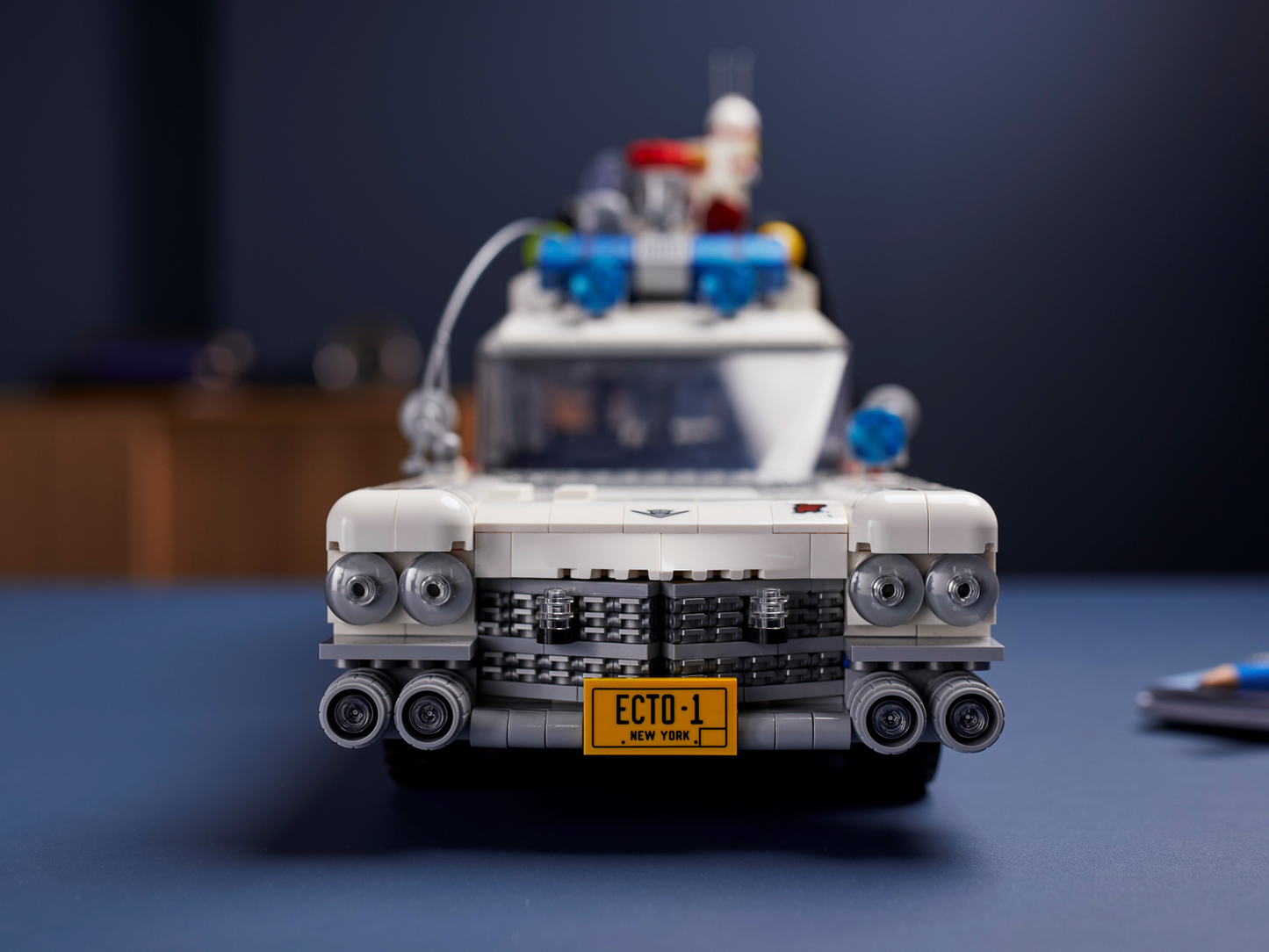 Icons 10274 Ghostbusters ECTO-1