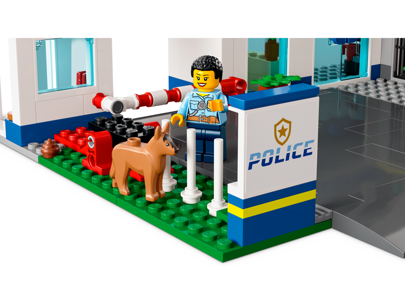 City 60316 Polizeistation