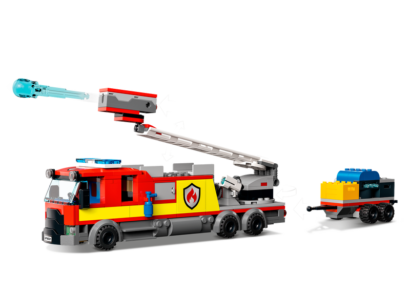 City 60321 Feuerwehreinsatz mit Löschtruppe