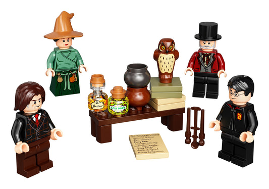 Harry Potter 40500 Minifiguren aus der Zauberwelt– Zubehörset