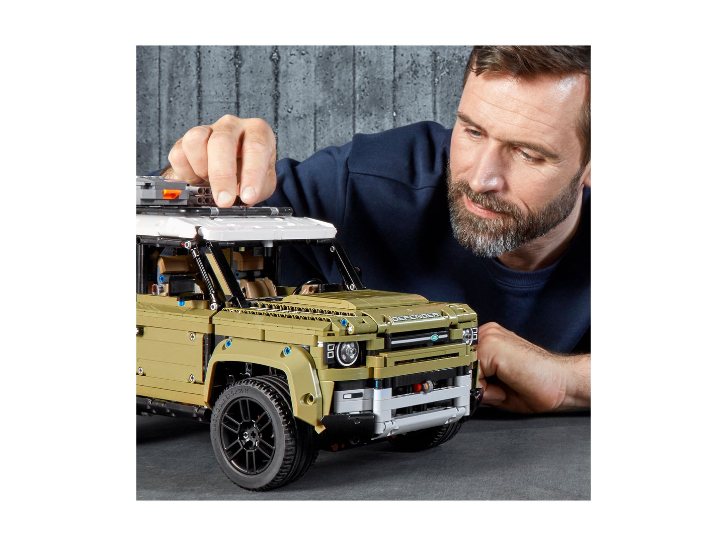 Technic 42110 Land Rover Defender