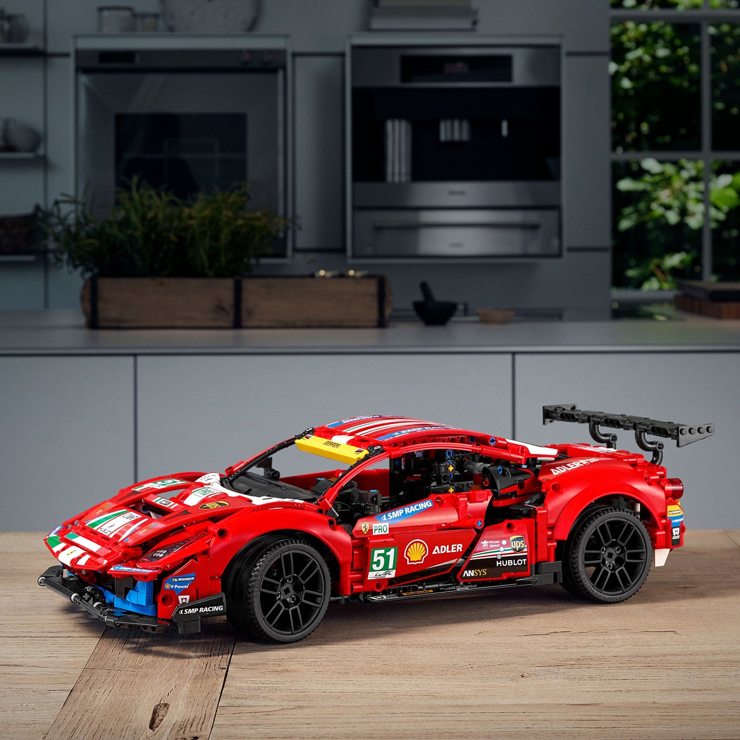 Technic 42125 Ferrari 488 GTE“AF Corse #51”